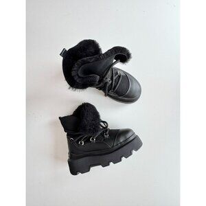 NWOB INUIKII Endurance Trekking Black Leather Shearling Winter Boots, Size 36